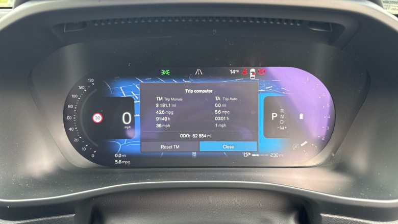 Volvo XC40 2.0 B3P Plus Dark 5dr Auto Petrol Estate